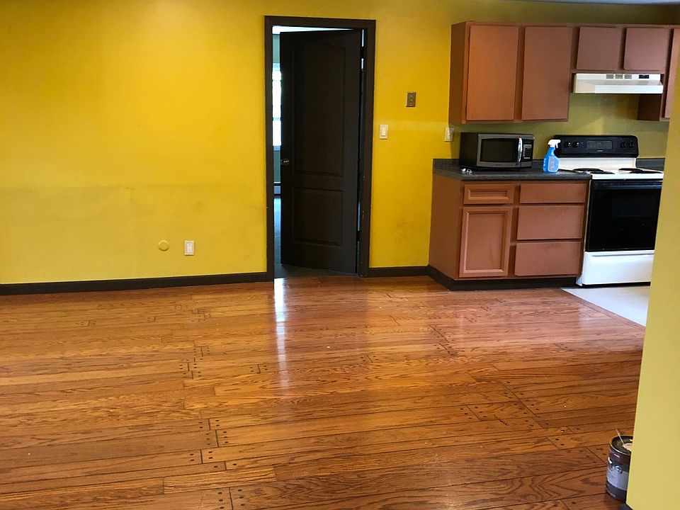 2nd image of 6 Margin St APT 3