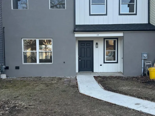 14 Buttonwood Rd, Voorhees, NJ 08043