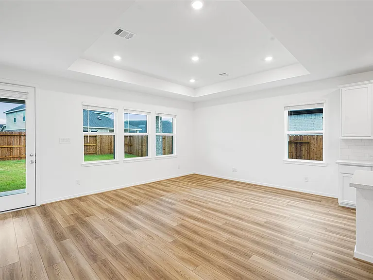 9715 Westminster Manor Dr — Photo 18