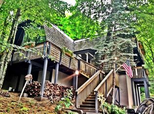 109 Skiview Ln, Beech Mountain, NC 28604