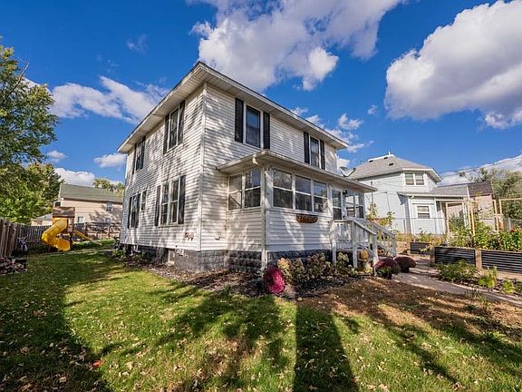 2nd image of 1404 E Madison Street
