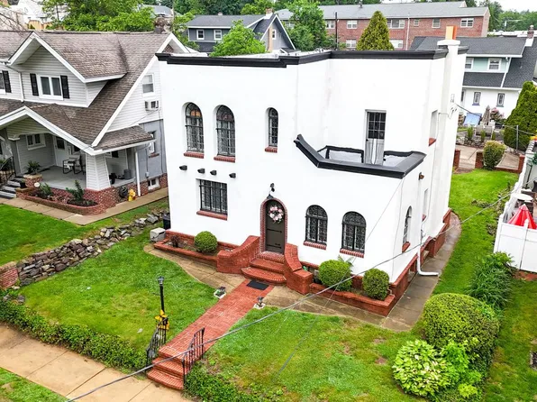 427 Hartel Ave, Philadelphia, PA 19111