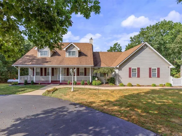 1210 Ridge Top Dr, Farmington, MO 63640