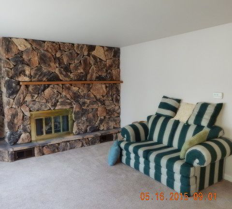 2nd image of 252 Chestnut Ave