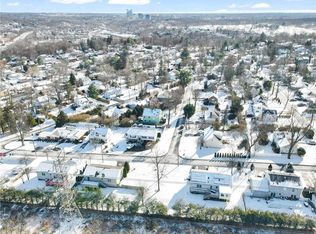 48 Wellford Rd, White Plains, NY 10607