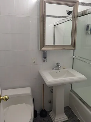 Rented by Bohemia Realty Group | media 22