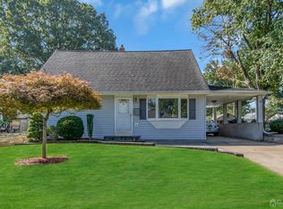 401 Decatur Ave, Middlesex, NJ 08846