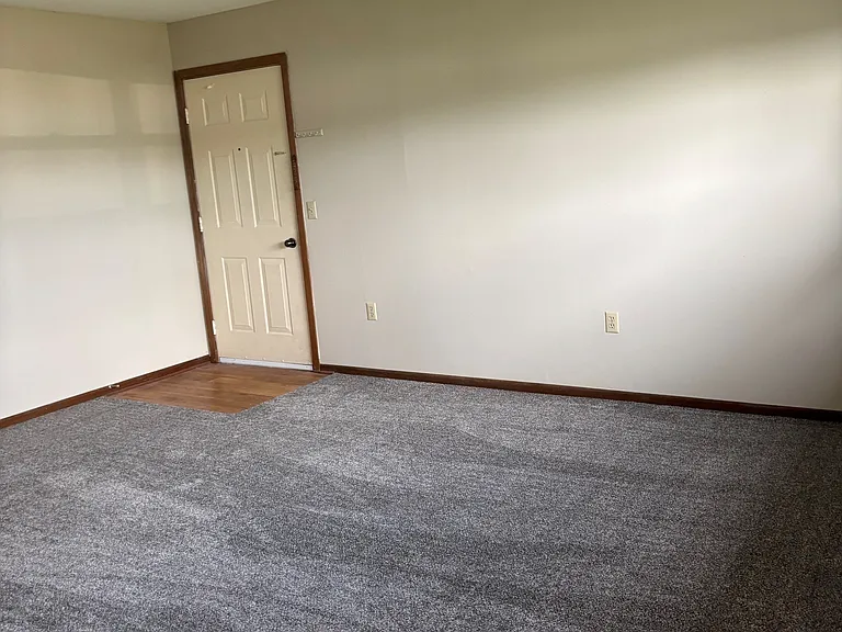 10765 Railroad Ave #3 — Photo 8