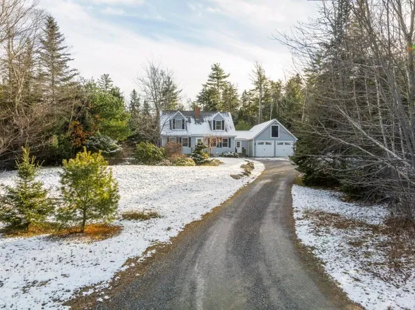 45 Murphy Road, Boothbay, ME 04537