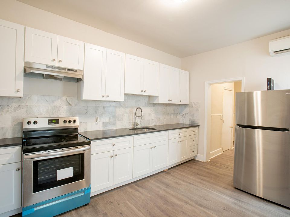 1st image of 2932 N Mascher St #9