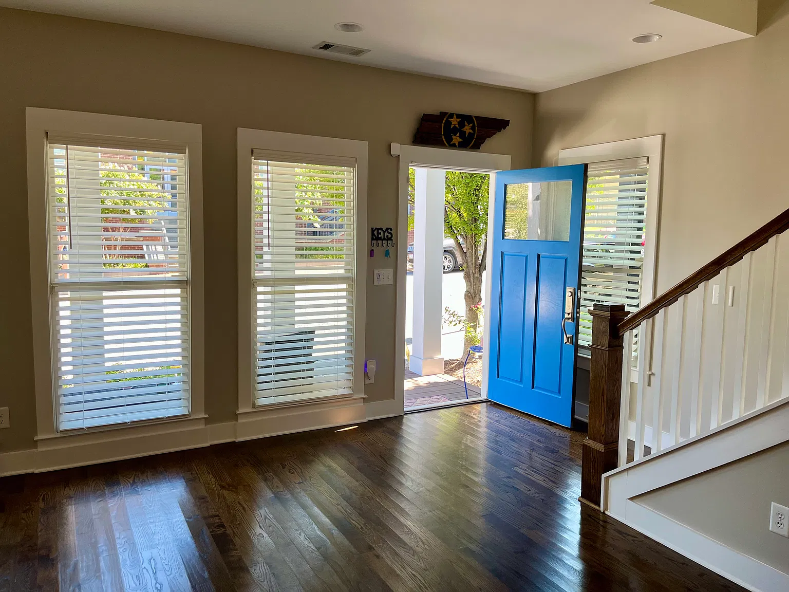 3 bed, 1404 sqft, $3,200 — Photo 4