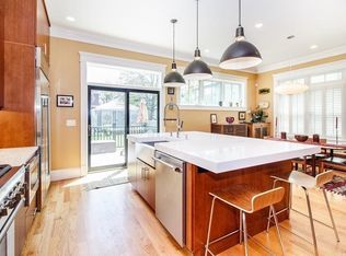 19 Adams St #19B, Somerville, MA 02145