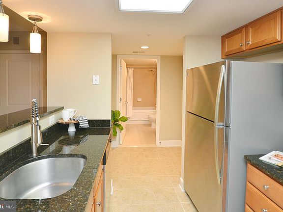 3rd image of 11800 Sunset Hills Rd Unit 210