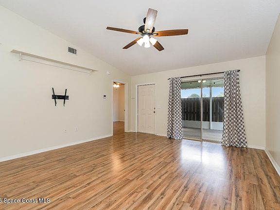 5th image of 1933 Quail Ridge Ct APT 1101