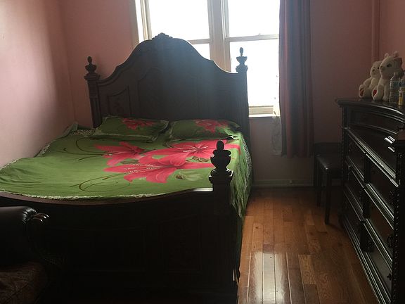 5th image of 9302 177th St