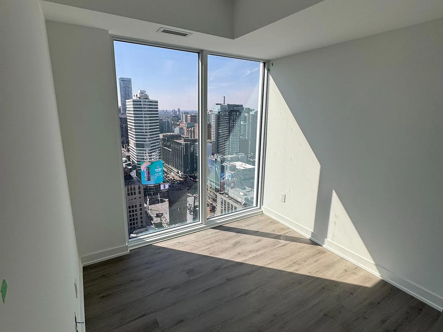 2 bed, $2,800 — Photo 4