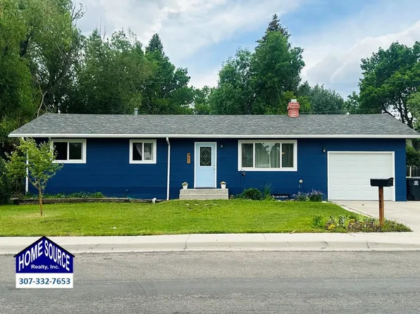 945 Cliff St, Lander, WY 82520