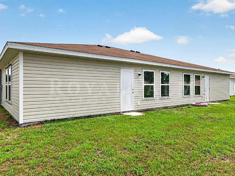 18303 Gibraltar Ln — Photo 23
