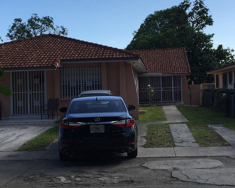 2nd image of 2838 SW 24th Ter