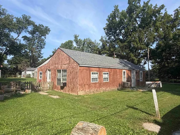 237 E 11th St, Jonesboro, IN 46938