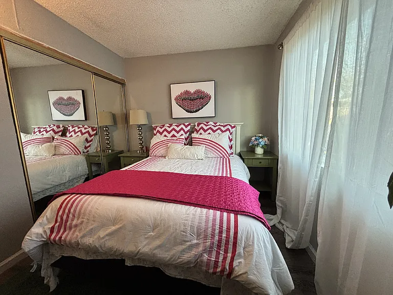 213 Jefferson Ave #4 — Photo 11
