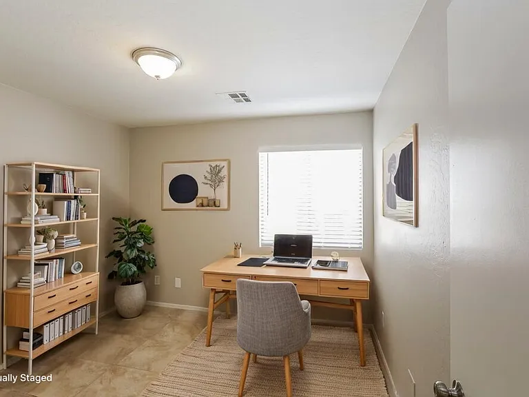 10632 W Sonora St — Photo 16