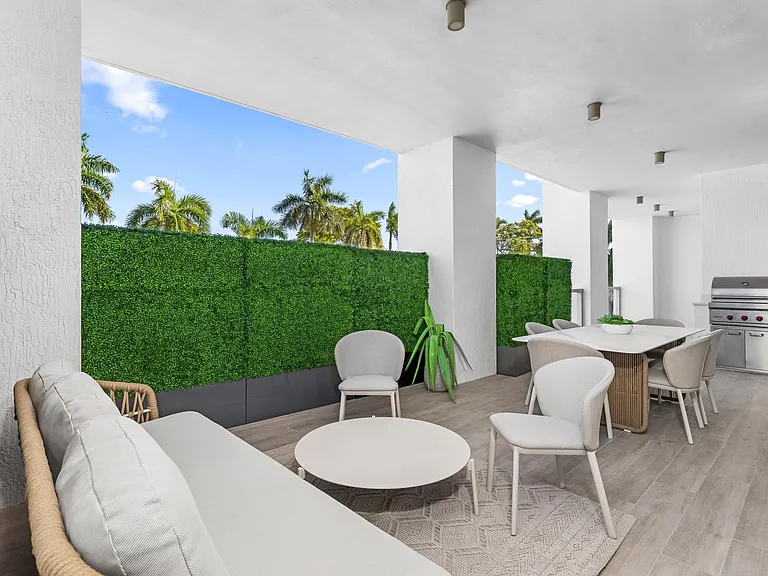 495 E Royal Palm Rd #201 — Photo 14