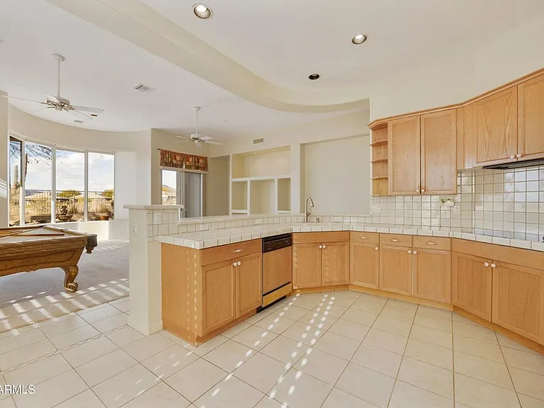 9514 E Cavalry Dr — Photo 17