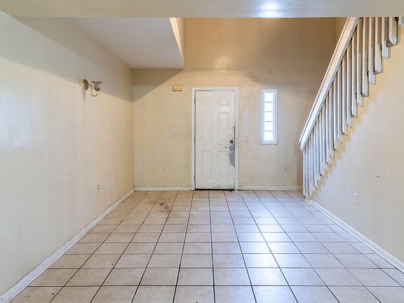 5th image of 3117 Navajo Dr