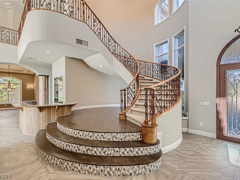 22 Bloomfield Hills Dr — Photo 34