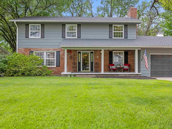 3103 Northwestern Ave, Hutchinson, KS 67502