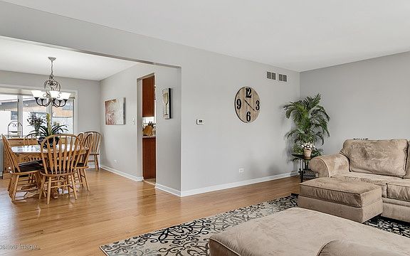 5th image of 7722 Nantucket Dr