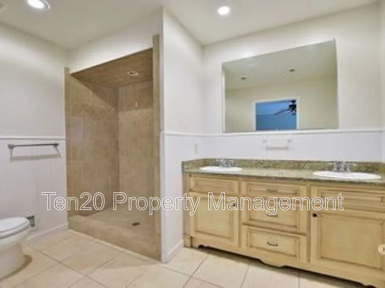 4720 Shenandoah Ct — Photo 18