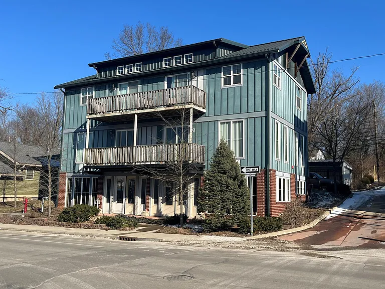 1116 N Walnut St #6 — Photo 12