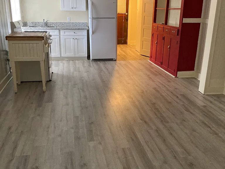 4101 Dauphine St #B — Photo 2