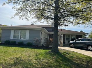 3769 N Alder Dr, Hoffman Estates, IL 60192