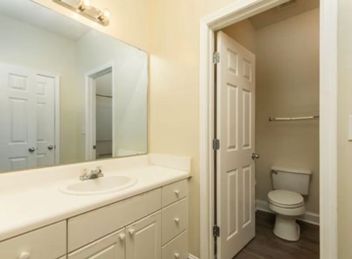 Great Oak Dr, North Charleston — Photo 2