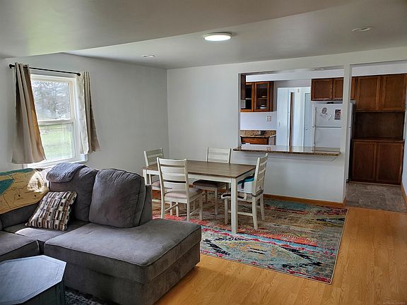 5th image of 7282 Birchcrest Rd
