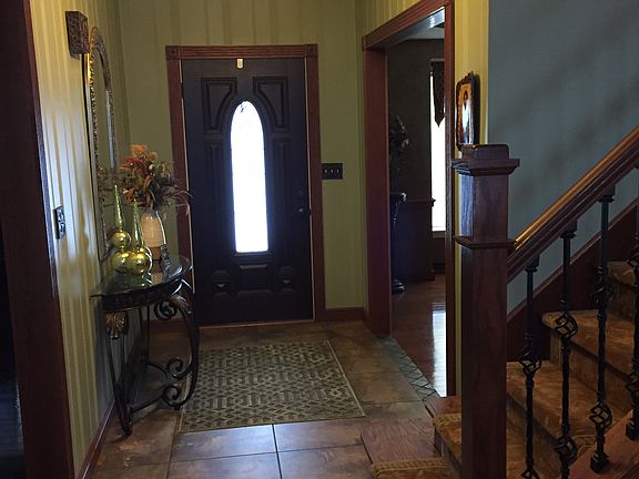 3rd image of 6460 Tara Dr