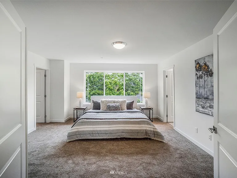 270 Arthur Ln — Photo 1