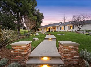 23122 8th St, Santa Clarita, CA 91321