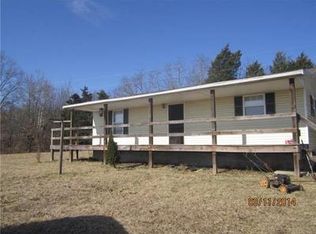 6455 Johnson Mill Rd, Hopkinsville, KY 42240