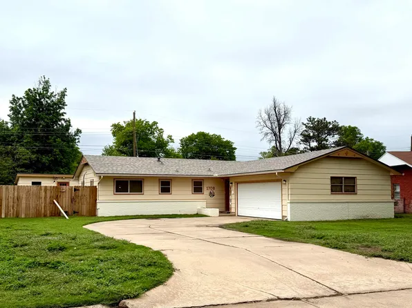 1708 Pawhuska Ave, Enid, OK 73703