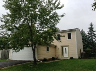 1165 Dogwood Ln, Aurora, IL 60504