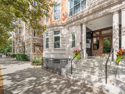 1824 Beacon St APT 1, Brookline, MA, 02445
