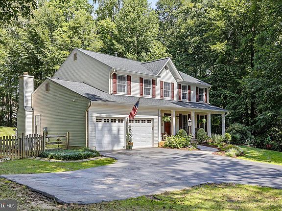 2nd image of 12746 Clawson Ln