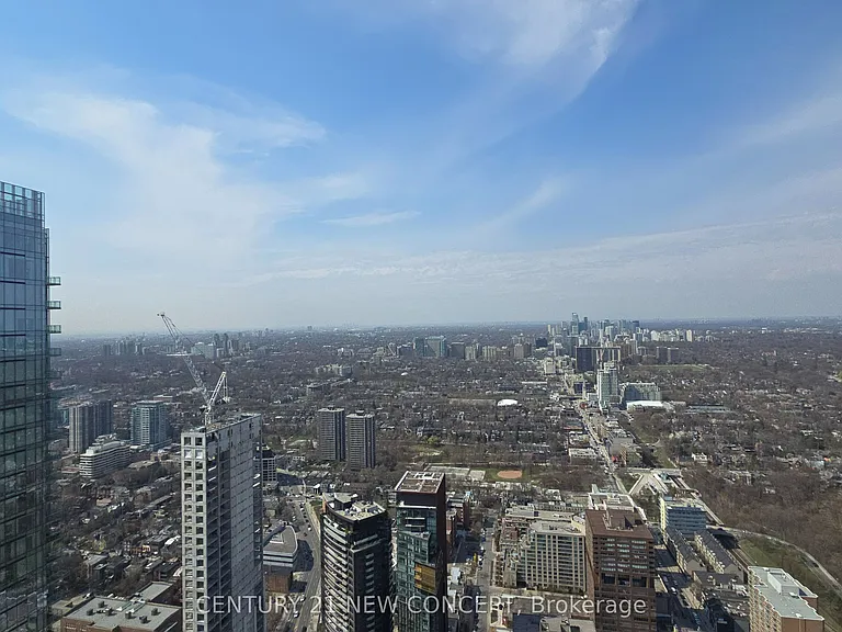 11 Yorkville Ave #5602 — Photo 23