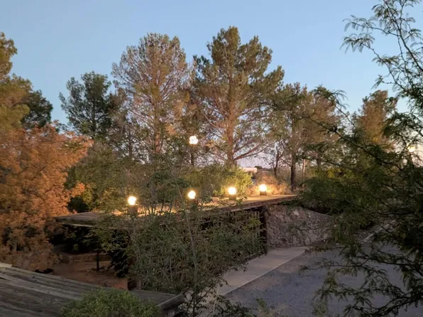 4015 Senna Dr, Las Cruces, NM 88011