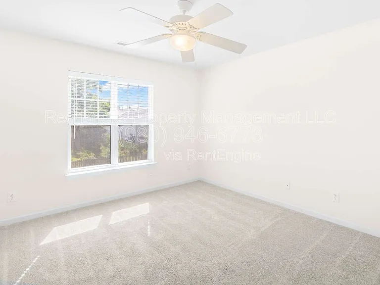 17320 Brightstone Ct — Photo 27
