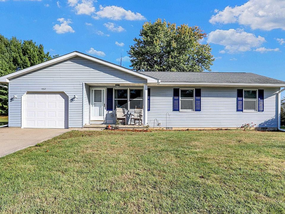1st image of 432 W Blackfoot Dr